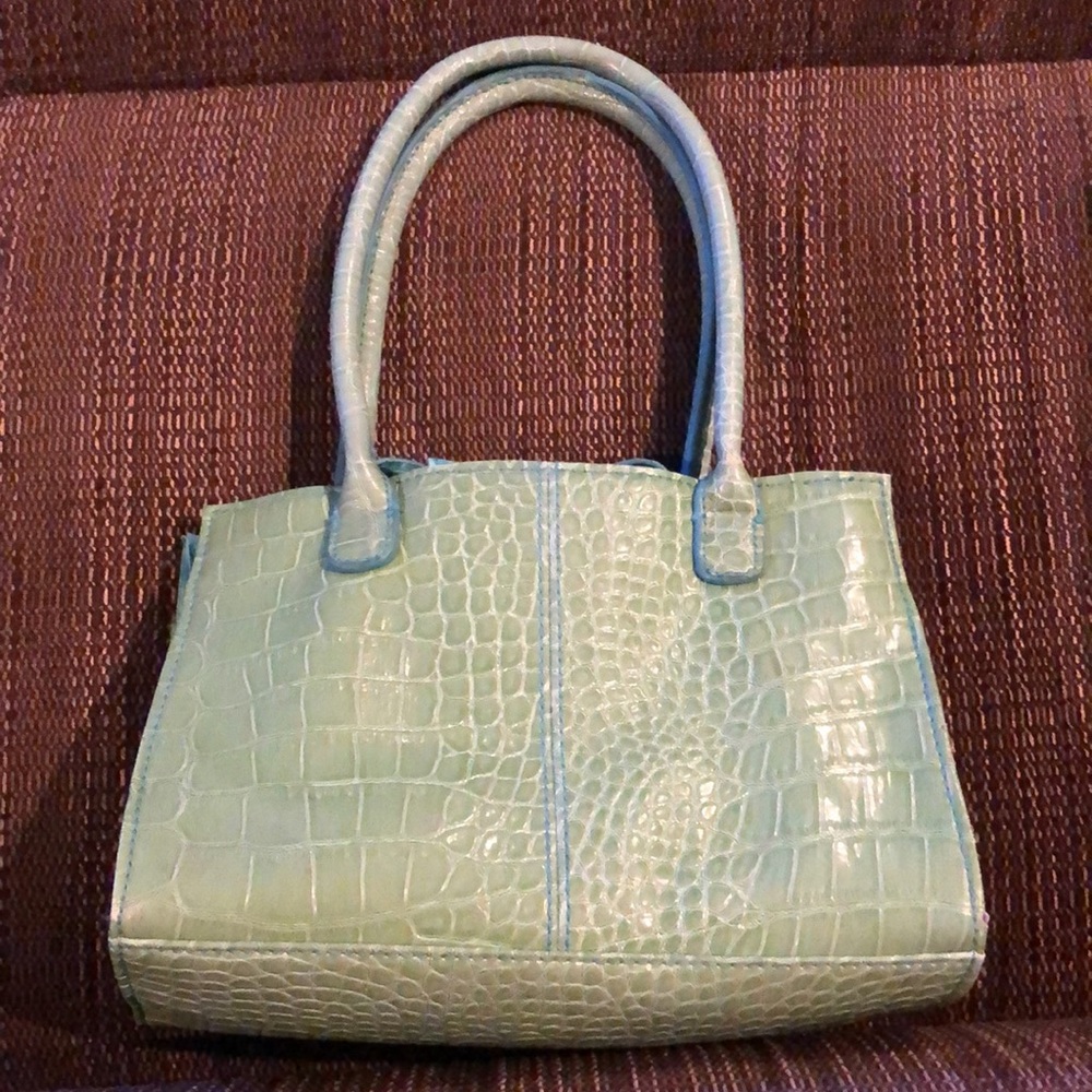 Liz Claiborne sea foam green/turquoise bag. - Picture 2 of 7